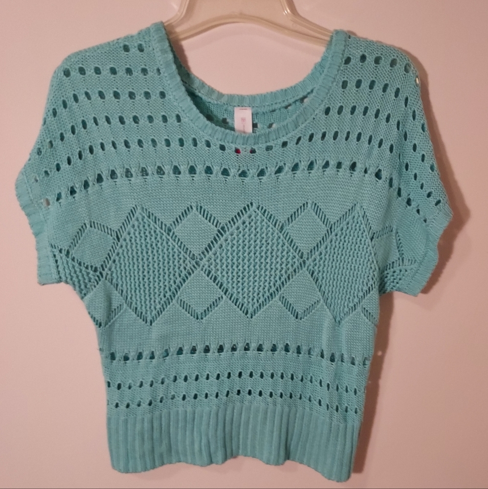 Delicate Knit Mint Pastel Green Cap sleeve top Small 3/5 Cutouts Spring Summer